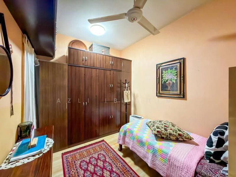 Apartment for Sale at Desa View Towers - Azli Ibrahim - Bedroom - PropertyGuru.com.my