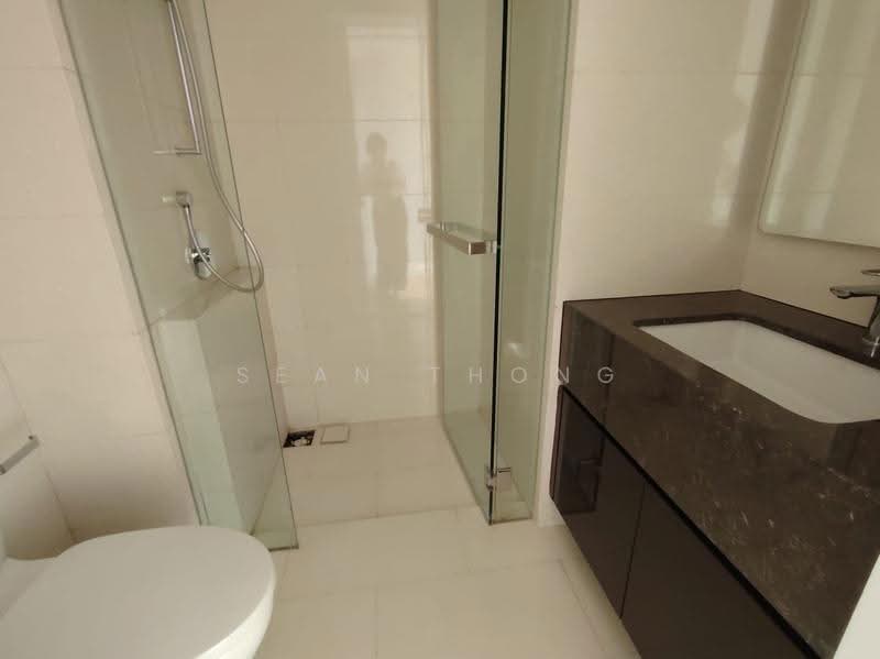 Service Residence for Sale at Pavilion Damansara Heights - Sean Thong - Bathroom - PropertyGuru.com.my