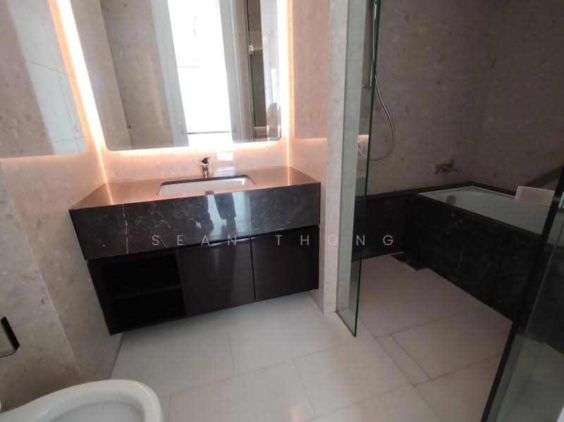 Service Residence for Sale at Pavilion Damansara Heights - Sean Thong - Bathroom - PropertyGuru.com.my