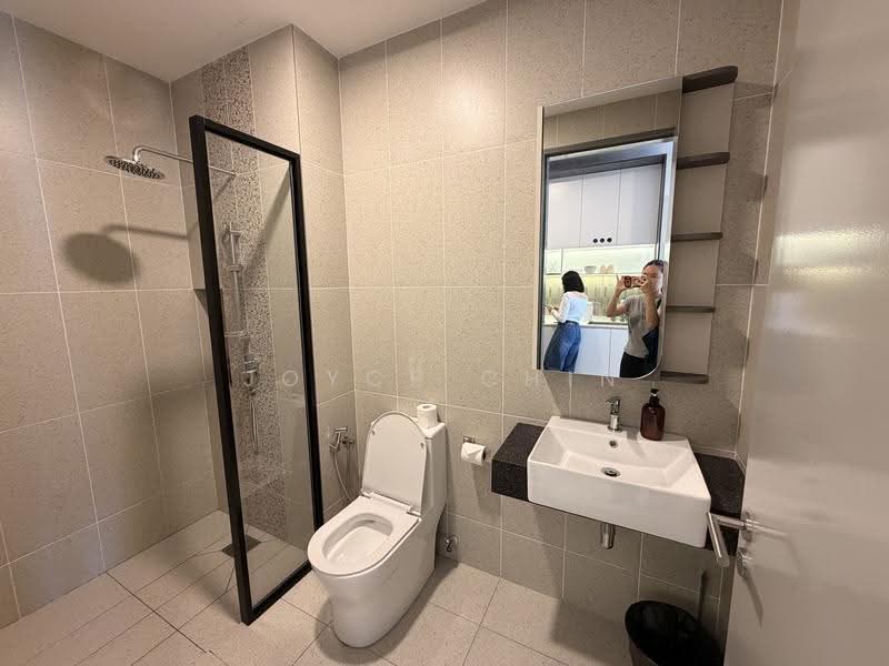 Condominium for Sale at 22 Macalisterz - Joyce Chin - Bathroom - PropertyGuru.com.my