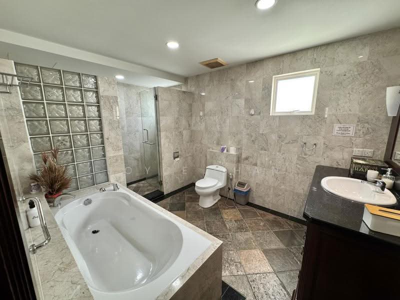 Bungalow House for Rent in Ampang (Ampang) - Joyce Chan - Bathroom - PropertyGuru.com.my
