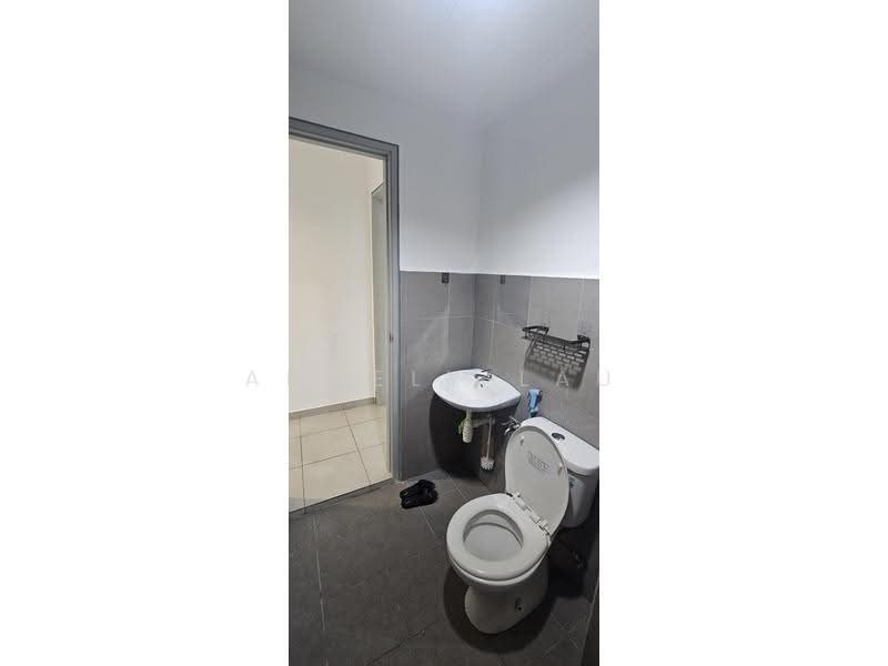 Apartment for Rent at Tangerine Suites - Angely Lau - Bathroom - PropertyGuru.com.my