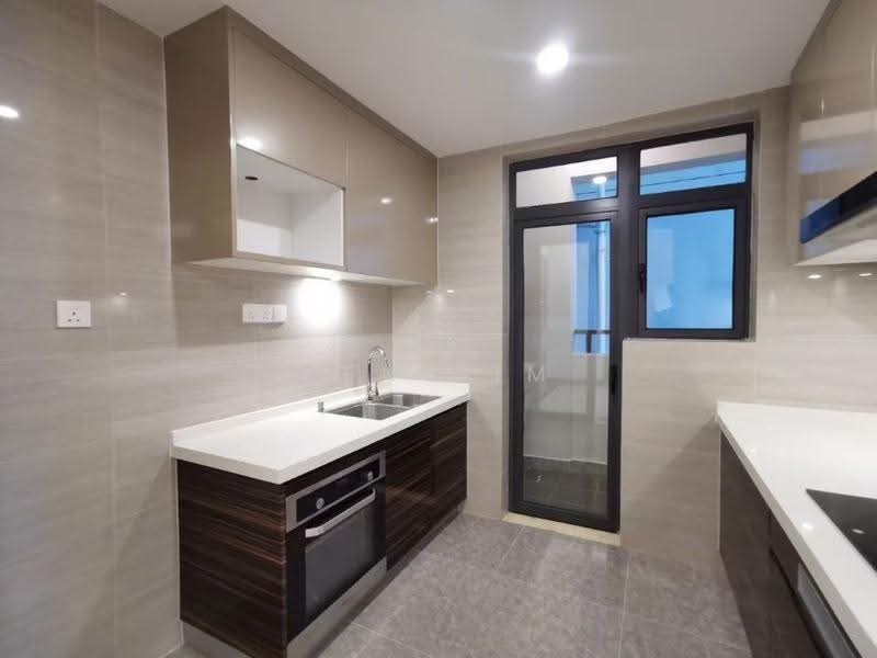 Kondominium untuk Disewa di R&F Princess Cove Phase 2-Seine Region - Ken Sim - Kitchen - PropertyGuru.com.my