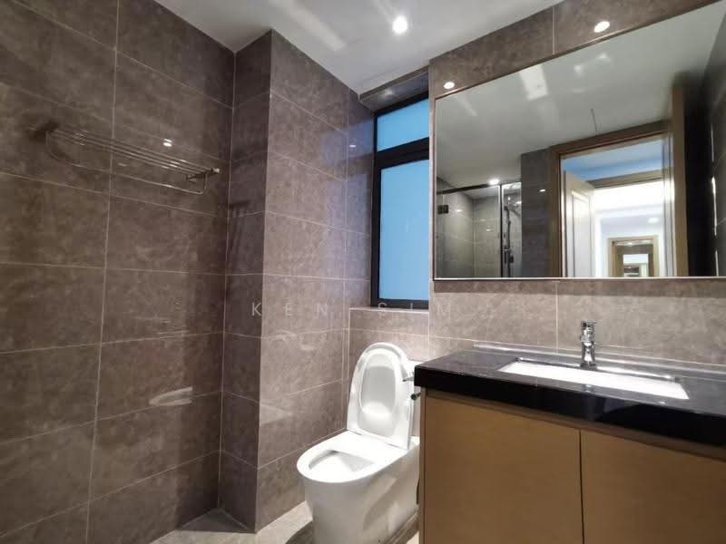 Kondominium untuk Disewa di R&F Princess Cove Phase 2-Seine Region - Ken Sim - Bathroom - PropertyGuru.com.my