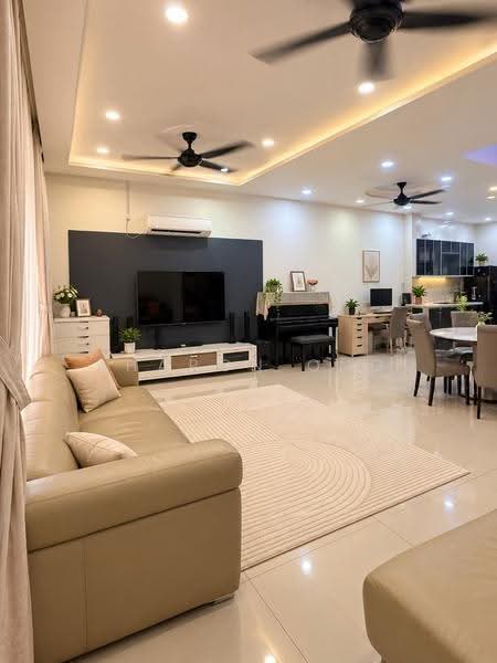 Rumah Teres 2-Tingkat untuk Dijual di Ulu Tiram (Johor) - Sharon Ong - Living Room - PropertyGuru.com.my