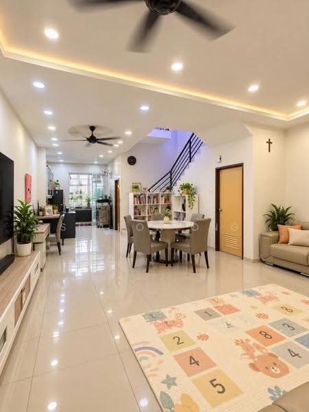 Rumah Teres 2-Tingkat untuk Dijual di Ulu Tiram (Johor) - Sharon Ong - Living Room - PropertyGuru.com.my