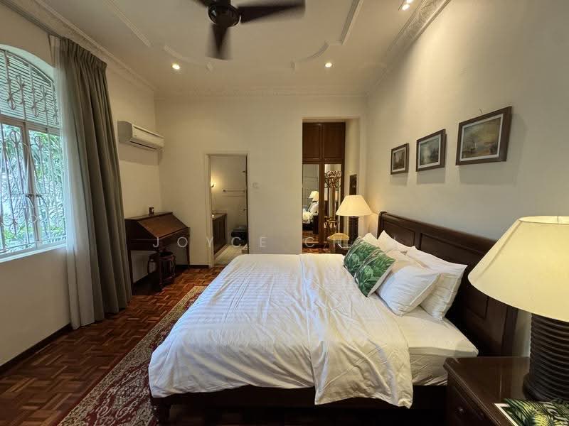 Rumah Banglo untuk Disewa di Ampang (Ampang) - Joyce Chan - Bedroom - PropertyGuru.com.my