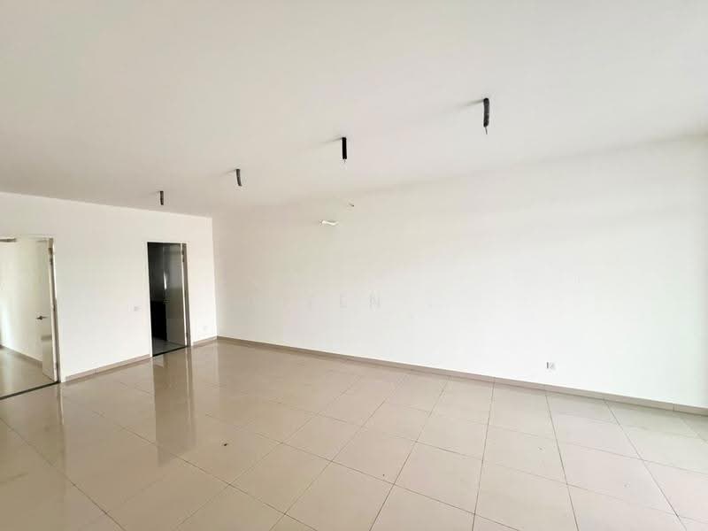 Rumah Teres 2-Tingkat untuk Dijual di Bandar Seri Alam (Masai) - Lifen . - Living Room - PropertyGuru.com.my