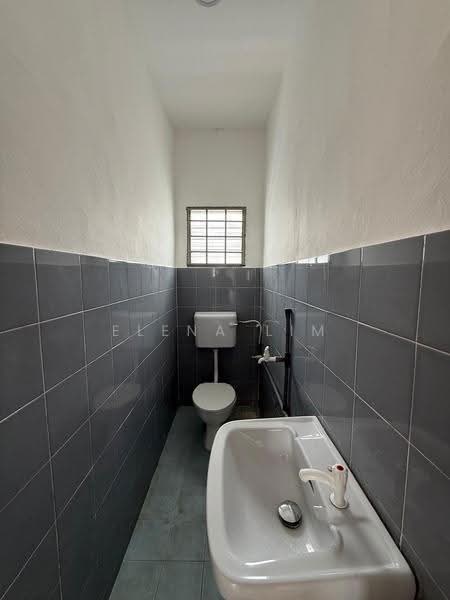 2-storey Terraced House for Sale in Taman Kota Masai (Pasir Gudang) - Elena Lim - Bathroom - PropertyGuru.com.my