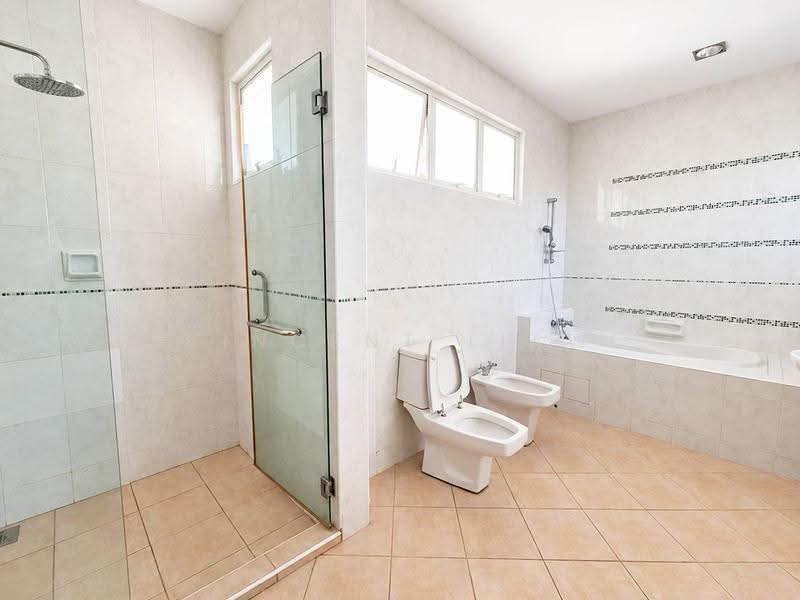 Rumah Berkembar untuk Dijual di Tropicana (Selangor) - Vincent Liaw - Bathroom - PropertyGuru.com.my