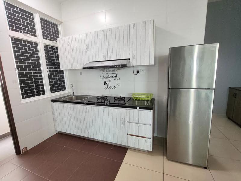 Condominium for Rent at M Condominium @ Larkin - Ken Sim - Kitchen - PropertyGuru.com.my