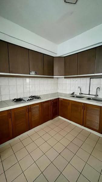Kondominium untuk Disewa di Endah Ria - Kevin Chow - Kitchen - PropertyGuru.com.my