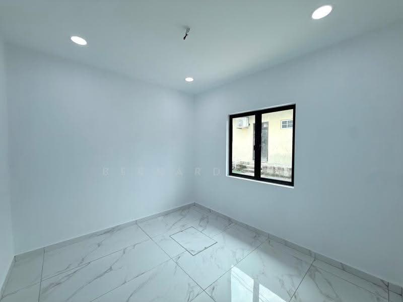1-storey Terraced House for Sale in Taman Dato' Chellam (Ulu Tiram) - Bernard Lim - Interior - PropertyGuru.com.my
