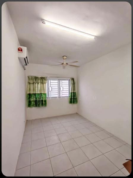 Condominium for Rent at Residensi Sateria - Henry Lim - Interior - PropertyGuru.com.my