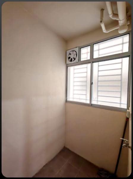 Condominium for Rent at Residensi Sateria - Henry Lim - PropertyGuru.com.my