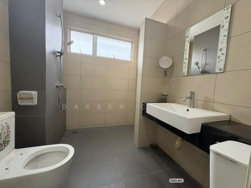 Rumah Berkembar untuk Dijual di Ambang Botanic (Klang) - Darren Chen - Bathroom - PropertyGuru.com.my