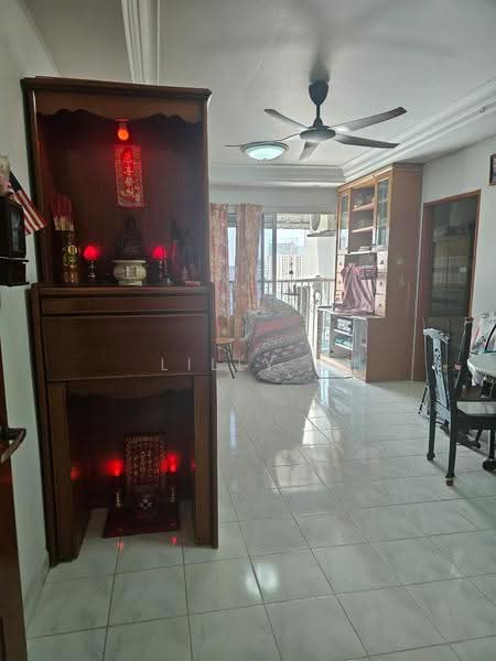 Pangsapuri untuk Dijual di Kota Emas - Lilly . - Living Room - PropertyGuru.com.my