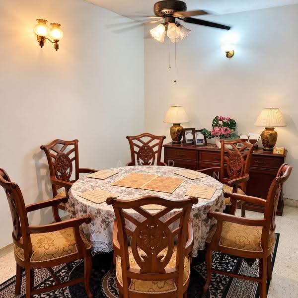 Rumah Teres 2-Tingkat untuk Dijual di Au 2 (Ulu Kelang) - Abid Sabarudin - Dining Room - PropertyGuru.com.my
