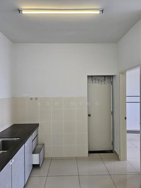 Service Residence for Rent at Maxim Residences - Kah Hing - Kitchen - PropertyGuru.com.my