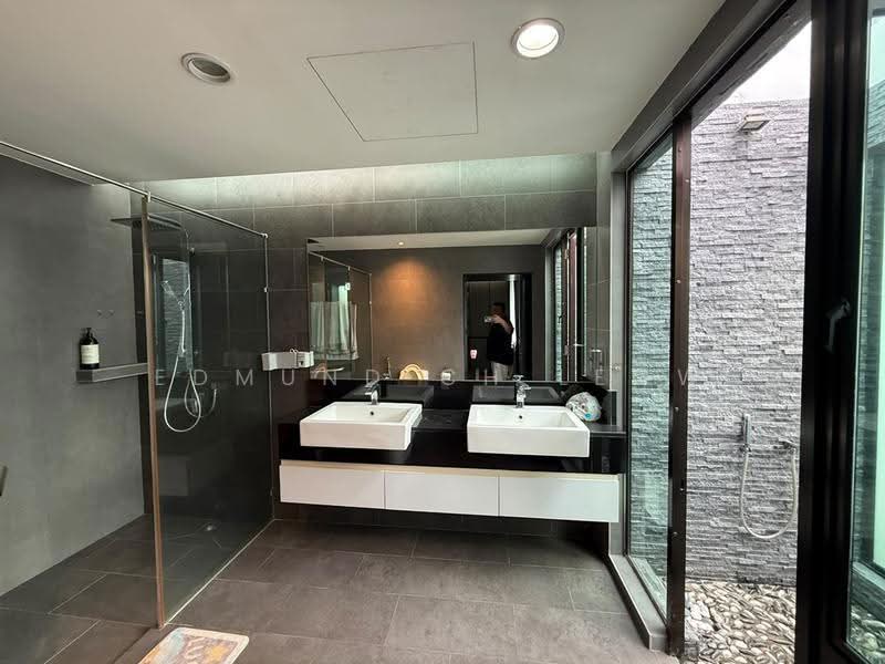 Rumah Teres untuk Dijual di Prima Selayang (Selayang) - Edmund CH Leow - Bathroom - PropertyGuru.com.my