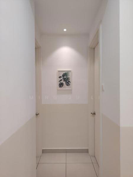 Kediaman Servis untuk Dijual di Subang Olives Residence - Ming Ju Li - Corridor - PropertyGuru.com.my