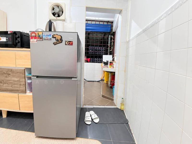 Apartment for Sale at Pangsapuri Villa Angkasa - Abid Sabarudin - Kitchen - PropertyGuru.com.my