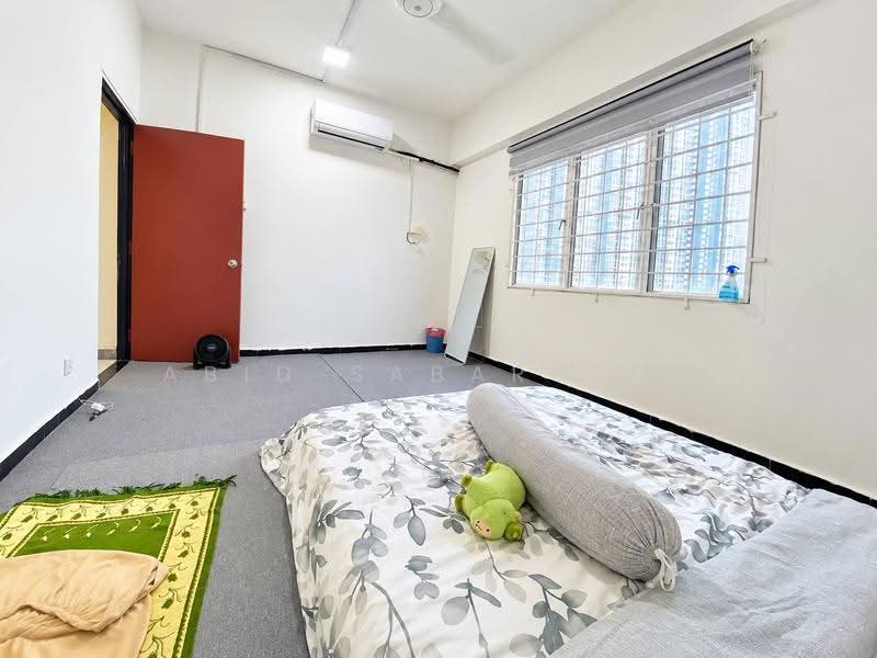 Apartment for Sale at Pangsapuri Villa Angkasa - Abid Sabarudin - Bedroom - PropertyGuru.com.my