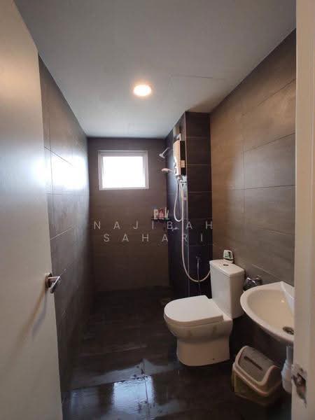 Apartment for Rent at Pangsapuri Miro - Najibah Sahari - Bathroom - PropertyGuru.com.my