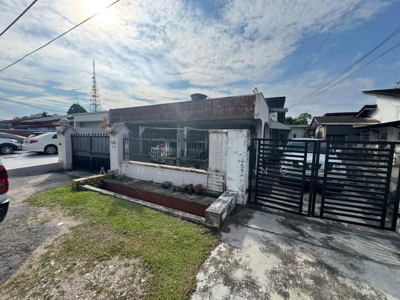 Semi-Detached House for Sale in Taman Sri Tebrau (Johor Bahru) - Anne Chiang - Exterior - PropertyGuru.com.my