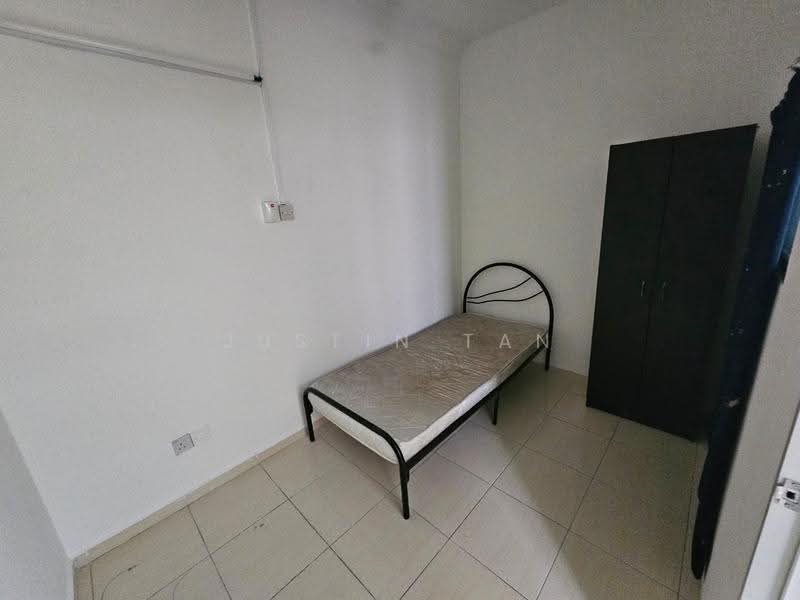 Apartment for Rent at Mentari Court - Justin Tan - Bedroom - PropertyGuru.com.my