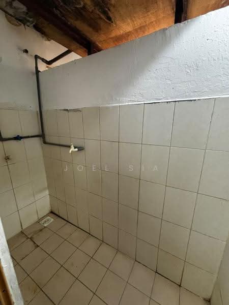 Flat for Rent at Taman Suria Pendamar Flat - Joel Sia - Bathroom - PropertyGuru.com.my