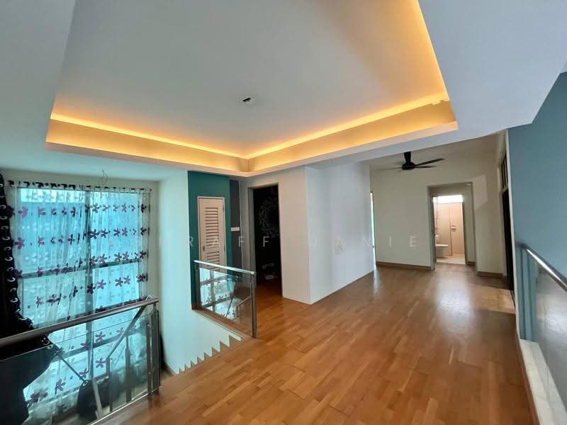 Rumah Berkembar untuk Dijual di Alam Impian (Shah Alam) - Ashraff Daniel - Corridor - PropertyGuru.com.my