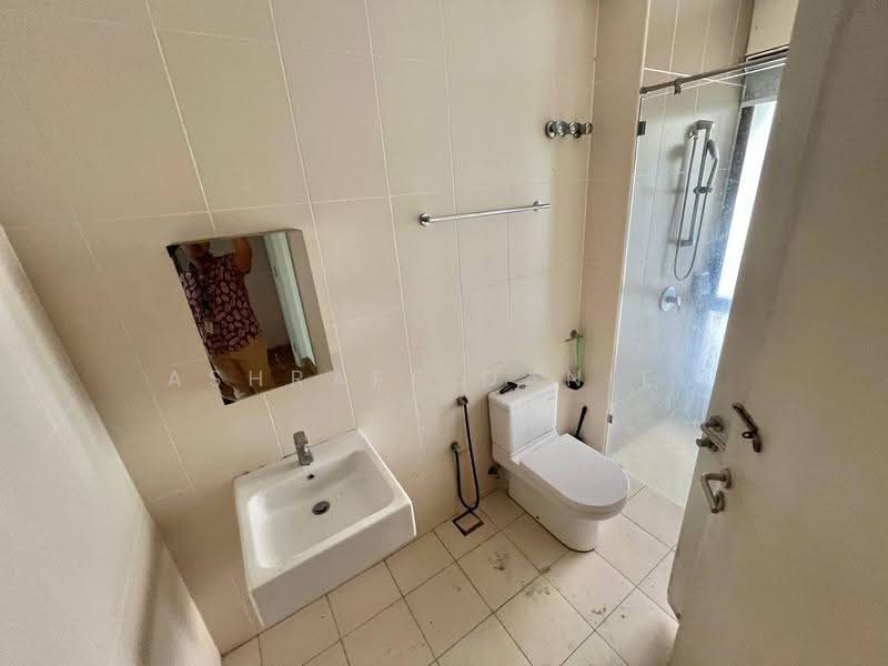 Rumah Berkembar untuk Dijual di Alam Impian (Shah Alam) - Ashraff Daniel - Bathroom - PropertyGuru.com.my