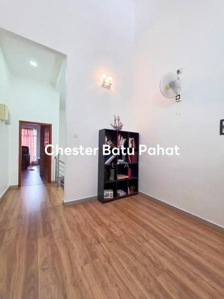 2-storey Terraced House for Sale in Taman Evergreen Heights (Batu Pahat) - ZG Law - Interior - PropertyGuru.com.my
