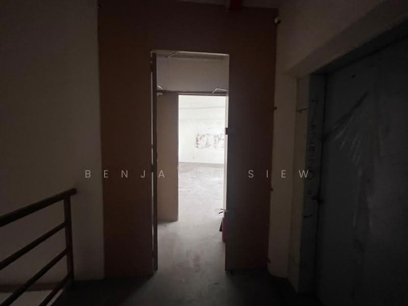 Kedai / Pejabat untuk Disewa di Semenyih (Selangor) - Benjamin Siew - Interior - PropertyGuru.com.my