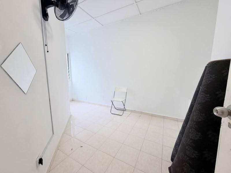 Rumah Teres 2-Tingkat untuk Dijual di Taman Sri Gombak (Gombak) - Azli Ibrahim - Interior - PropertyGuru.com.my