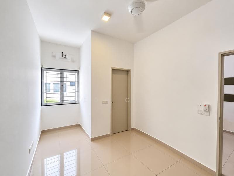 Rumah Teres 2-Tingkat untuk Dijual di Bandar Rimbayu (Telok Panglima Garang) - Leon Goh - Interior - PropertyGuru.com.my