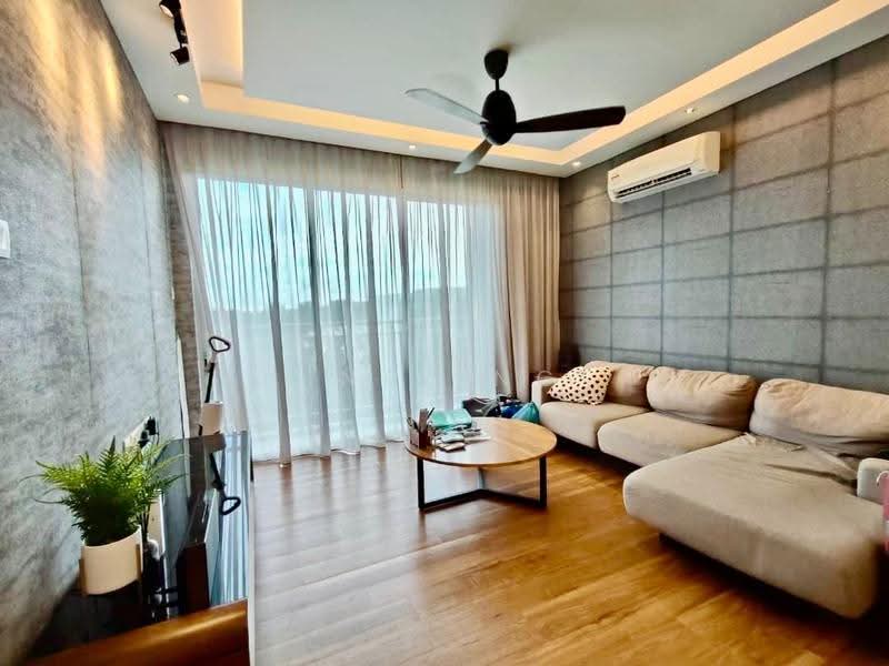 Service Residence for Sale at D'Tasek Residences (Tasek Impian) - Inez Ng - Living Room - PropertyGuru.com.my