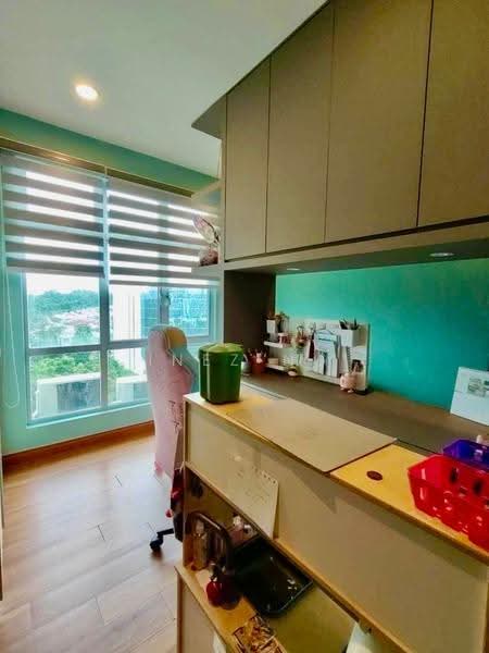 Service Residence for Sale at D'Tasek Residences (Tasek Impian) - Inez Ng - Study - PropertyGuru.com.my