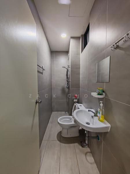 Service Residence for Sale at Space Residency - Zack Chow - Bathroom - PropertyGuru.com.my