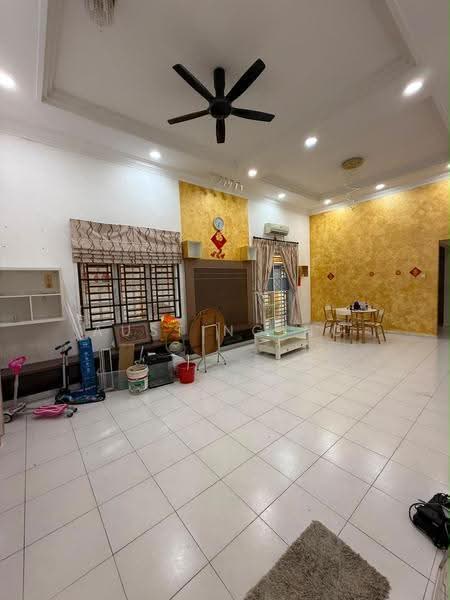 Semi-Detached House for Sale in Taman Gemilang (Kulai) - Austing Ng - Living Room - PropertyGuru.com.my