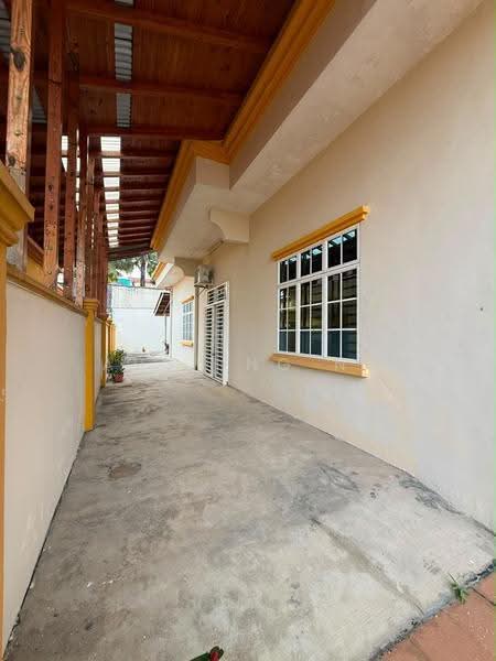 Semi-Detached House for Sale in Taman Gemilang (Kulai) - Austing Ng - Exterior - PropertyGuru.com.my