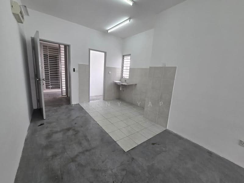 Pangsapuri untuk Disewa di Kemuning Idaman - Penny Yap - Kitchen - PropertyGuru.com.my