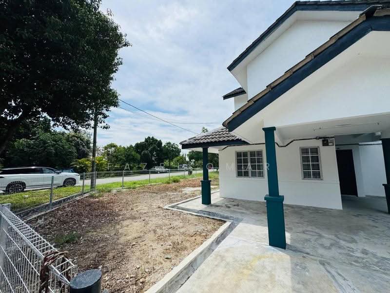 Rumah Teres 2-Tingkat untuk Dijual di Puncak Alam (Selangor) - Fazri Omar - Exterior - PropertyGuru.com.my