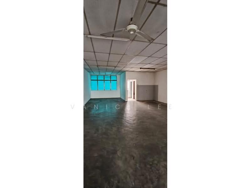 Kedai untuk Dijual di Taman Desa Cemerlang (Ulu Tiram) - Vanice Lee - Interior - PropertyGuru.com.my