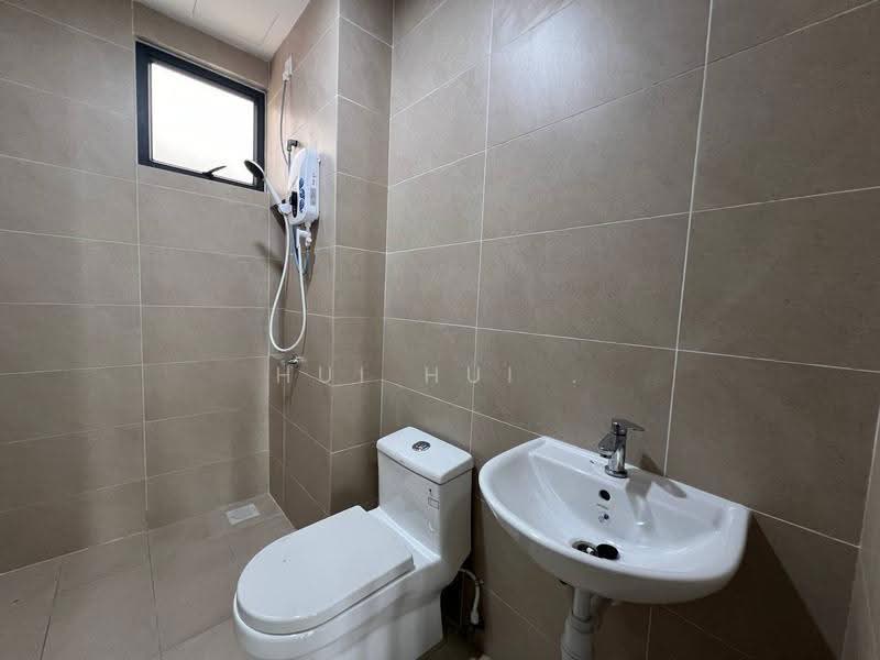 Service Residence for Rent at RESIDENSI IDAMAN RIA - Hui Hui . - PropertyGuru.com.my
