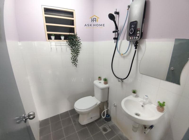 Kondominium untuk Disewa di Casa Idaman - Lee Wei Leong - Bathroom - PropertyGuru.com.my
