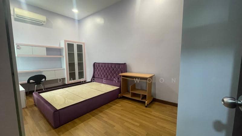 Cluster House for Rent in Flora Ville (Skudai) - Darren Woon - Bedroom - PropertyGuru.com.my