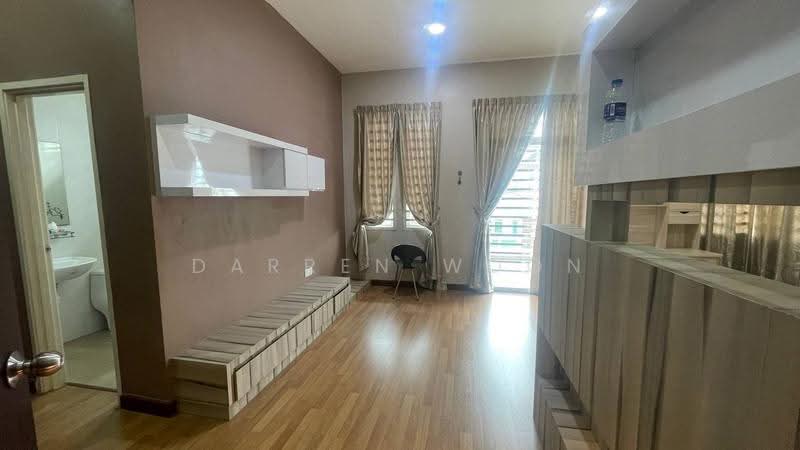 Cluster House for Rent in Flora Ville (Skudai) - Darren Woon - Living Room - PropertyGuru.com.my