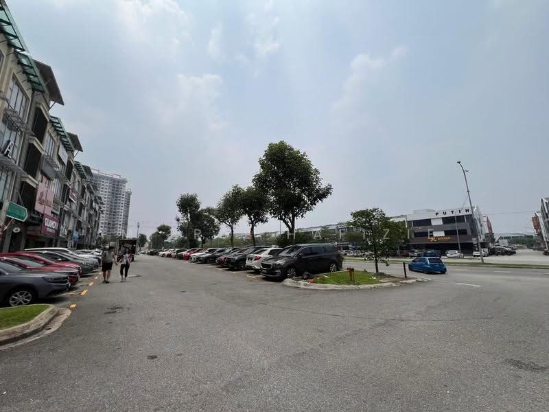 Shop / Office for Sale in Setia Alam (Selangor) - Amierul Hafizie - Exterior - PropertyGuru.com.my